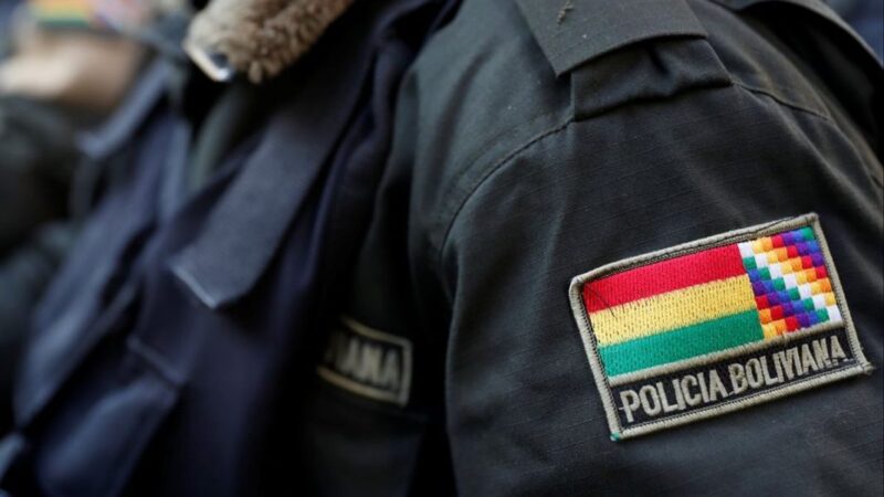 Cochabamba: un policía violó a una mujer taxista