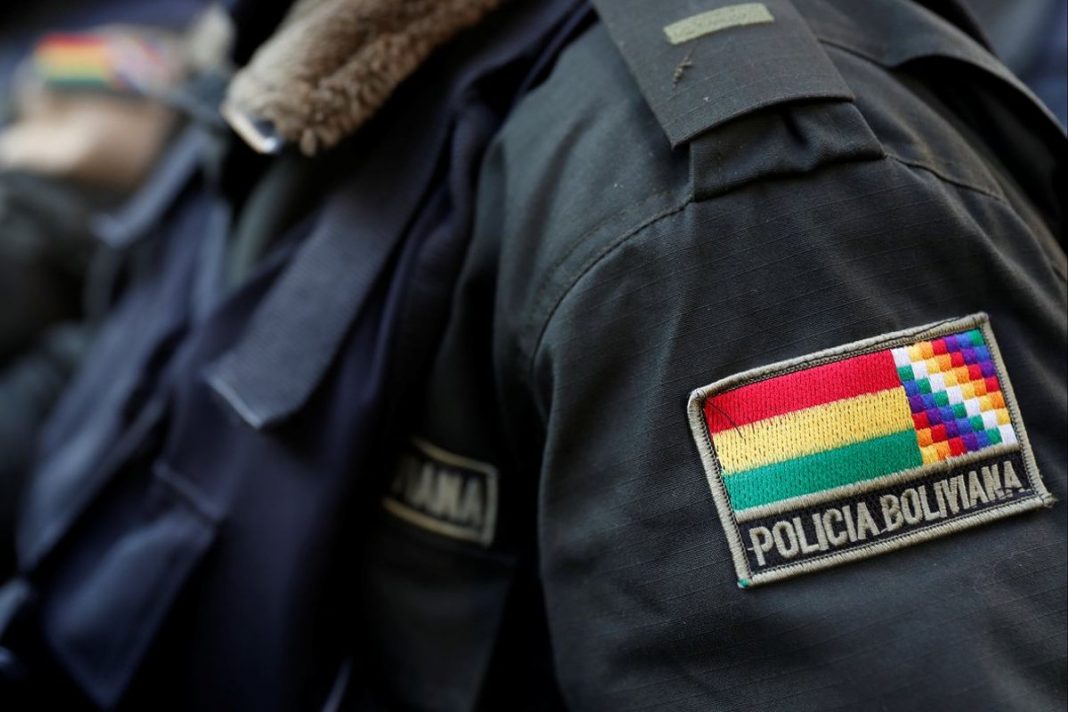 Cochabamba: un policía violó a una mujer taxista